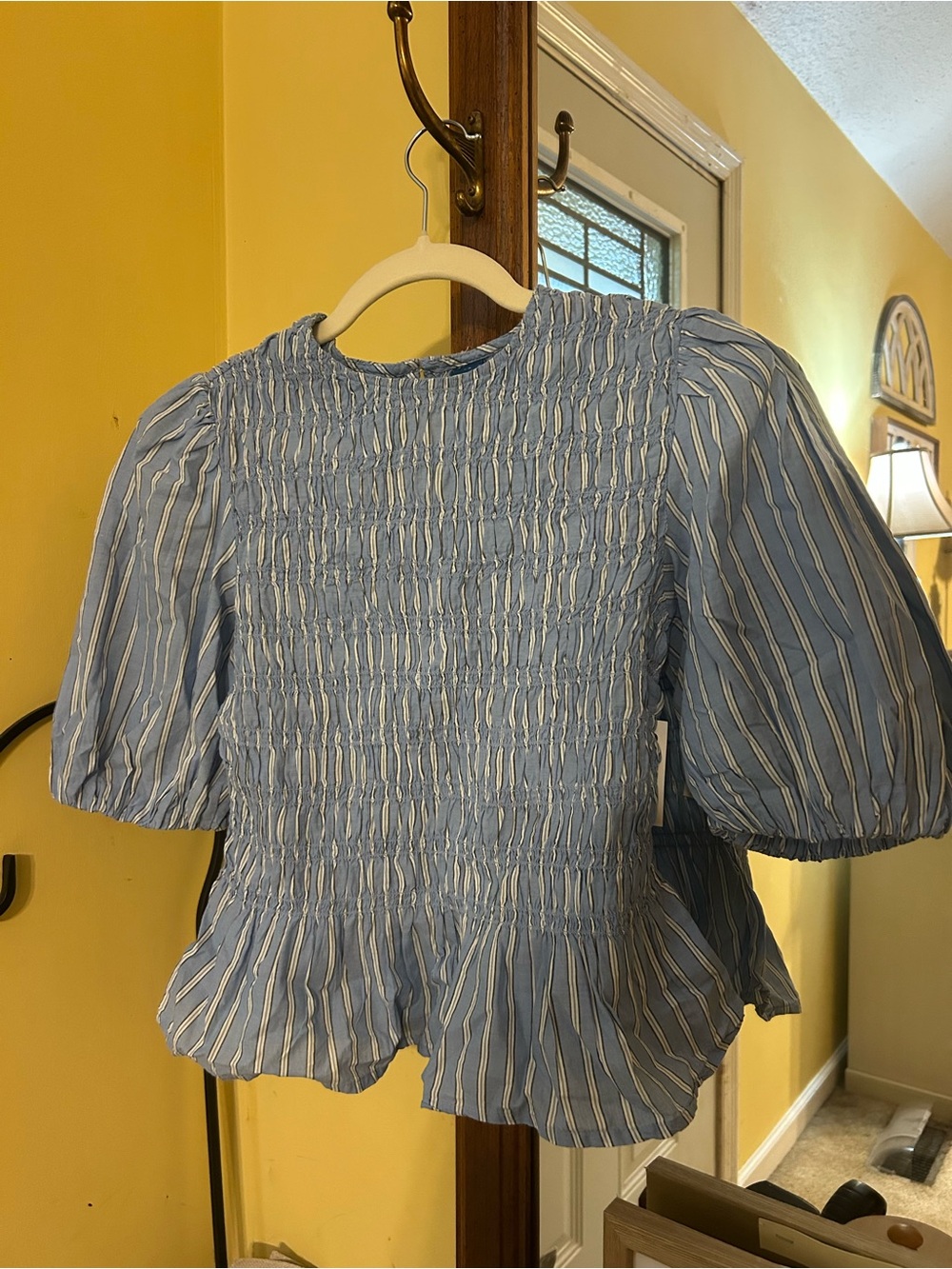 Old Navy Light Blue Striped Smocked Puff Sleeve Top